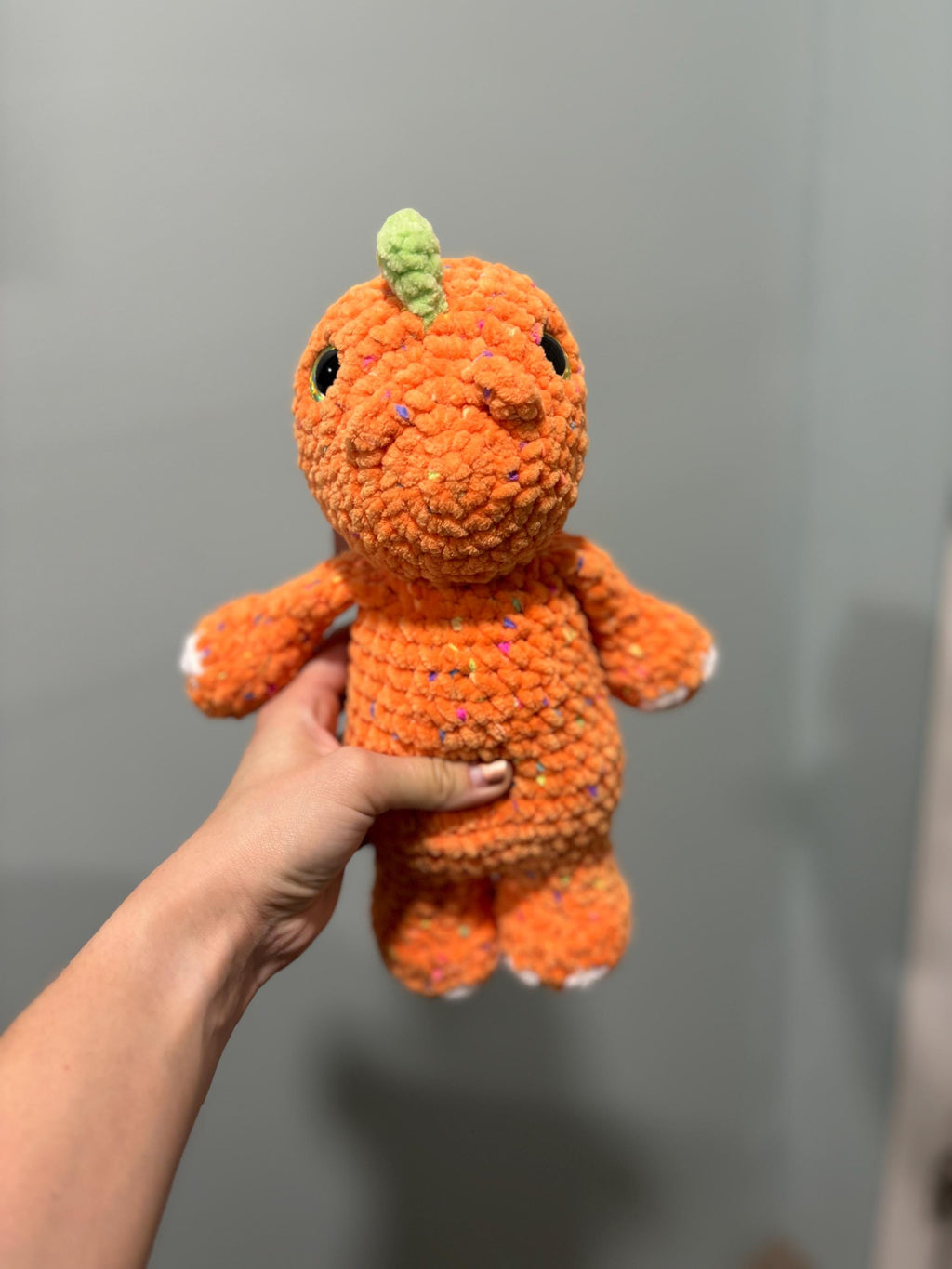 Stegosaurus Crochet Plushie: Custom Color Stuffed Dinosaur Amigurumi