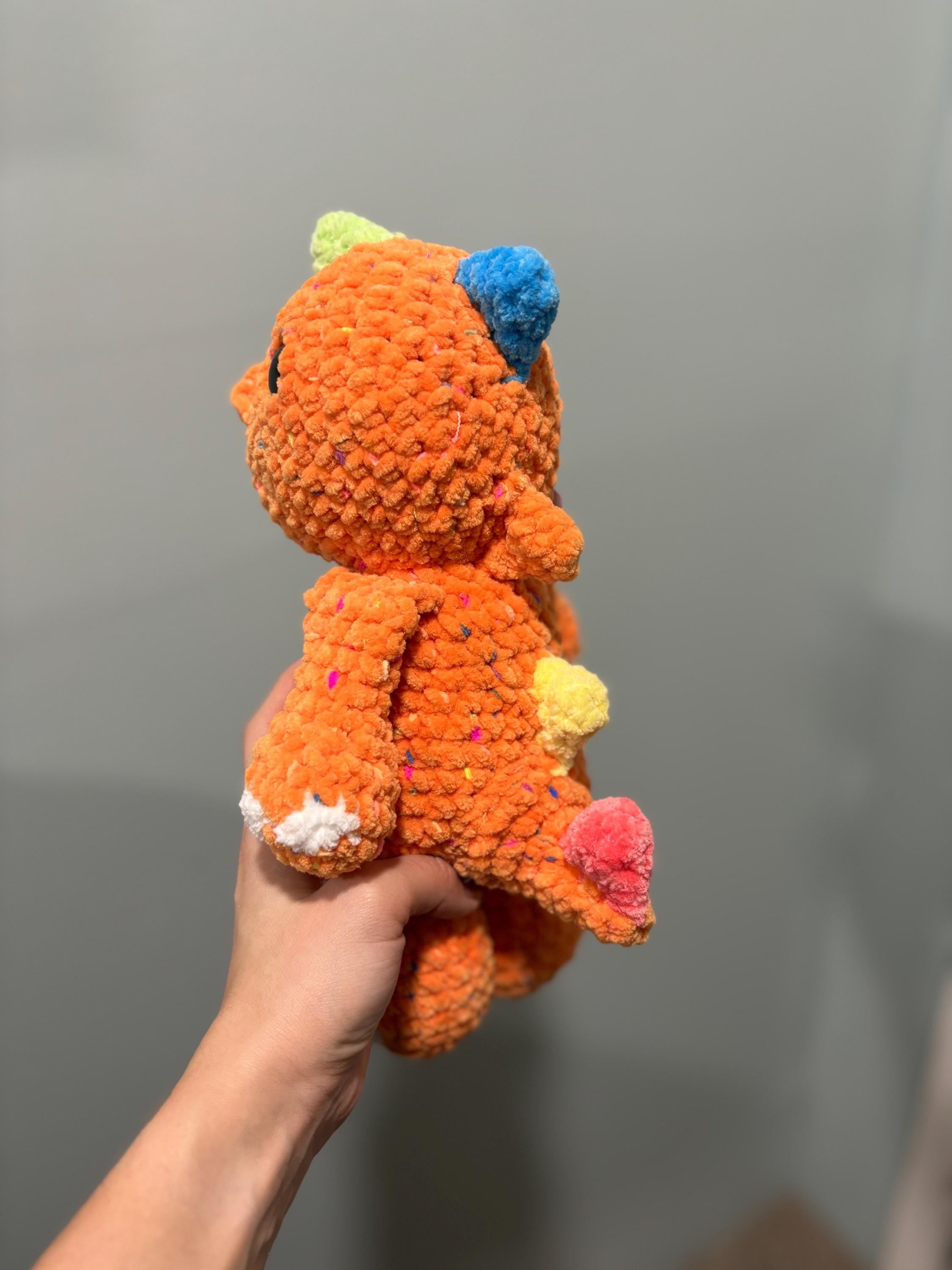 Stegosaurus Crochet Plushie: Custom Color Stuffed Dinosaur Amigurumi