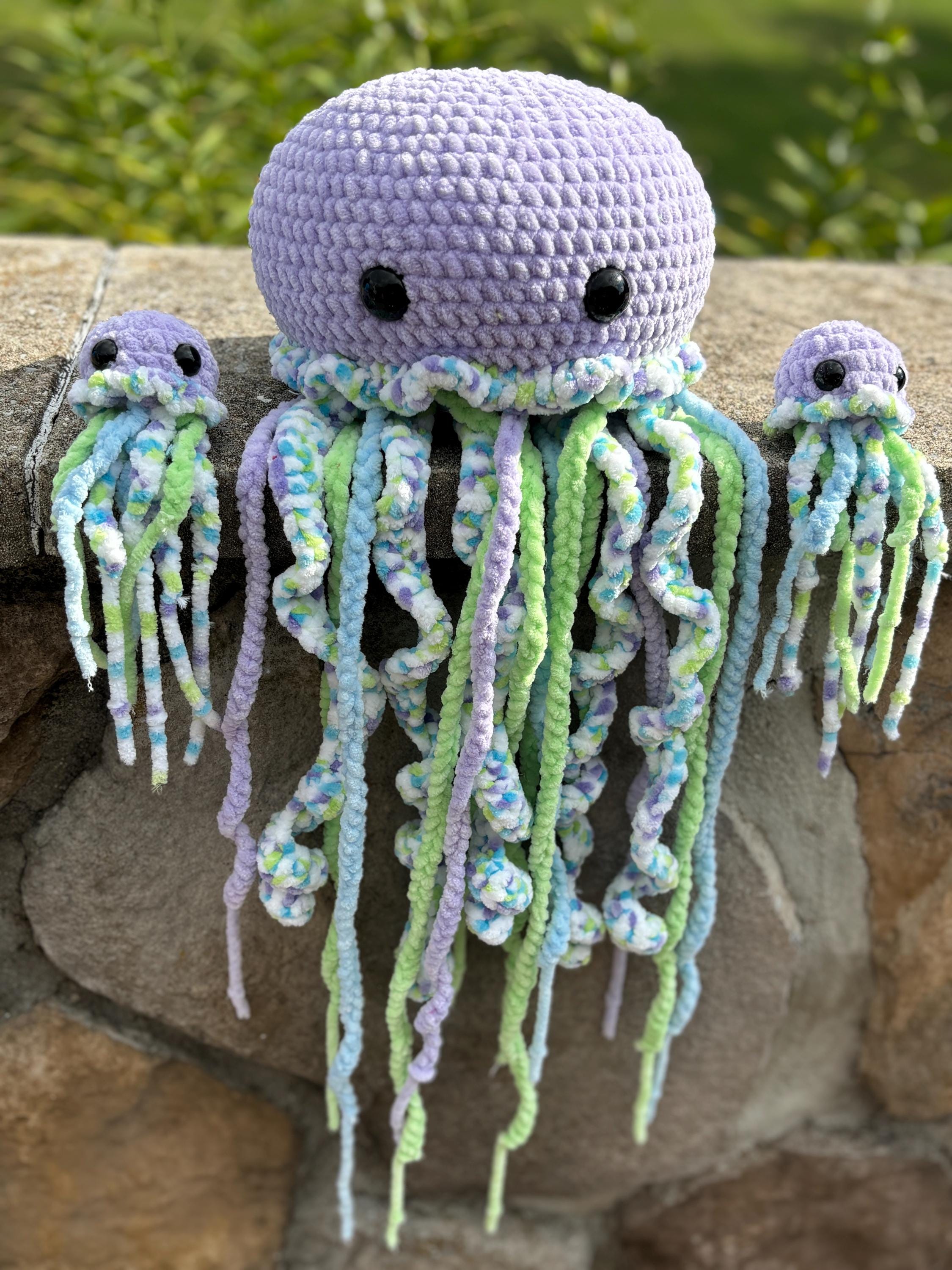 Jellyfish Crochet Plushie with Babies – Custom Color Stuffed Animal